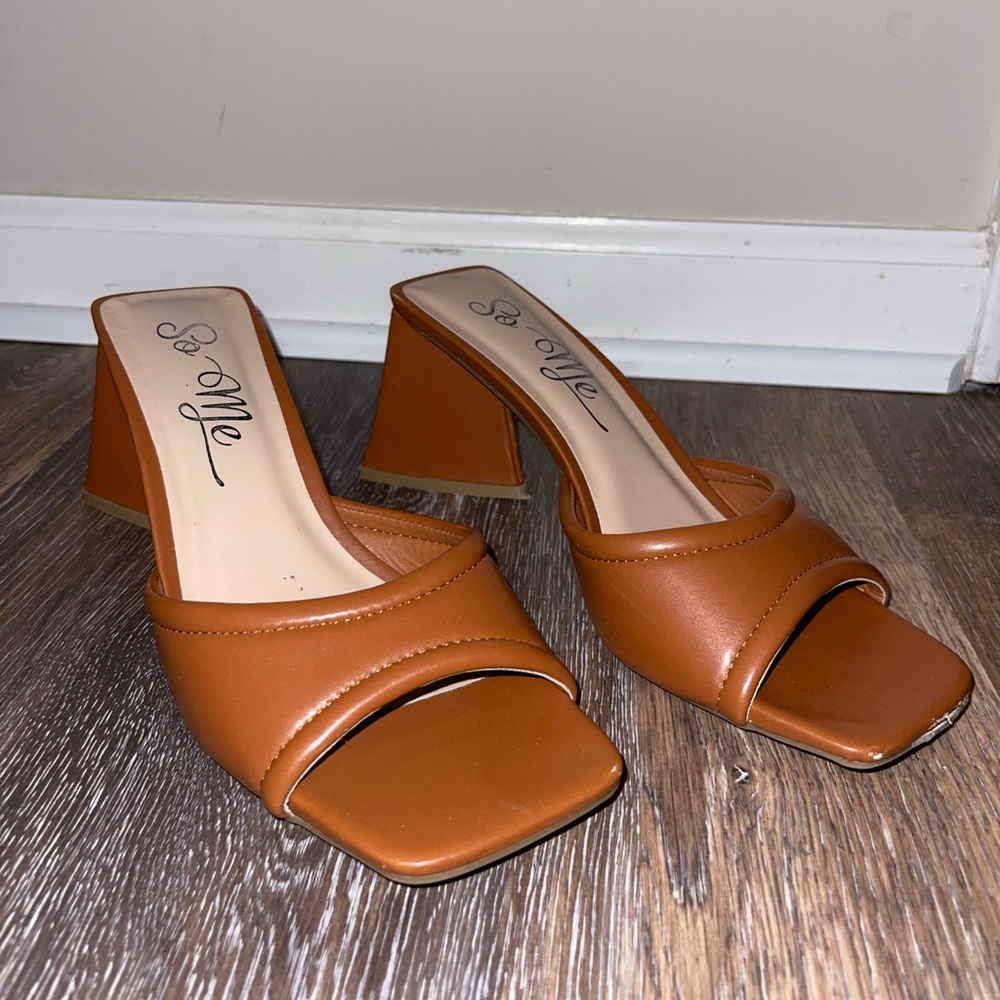 Some Triangle Block Kitten Heel - image 4